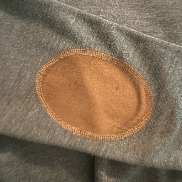 Zara Men's Charcoal Zip-Up with Suede trim/ Elbow Patch Sweater Size Small - Picture 4 of 5